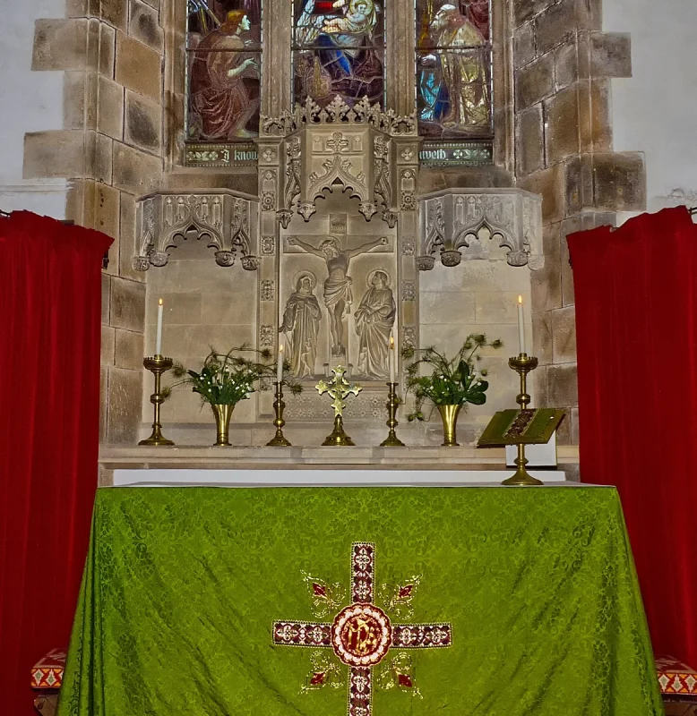 Altar – St Thomas of Canterbury Church, Northlew Devon
