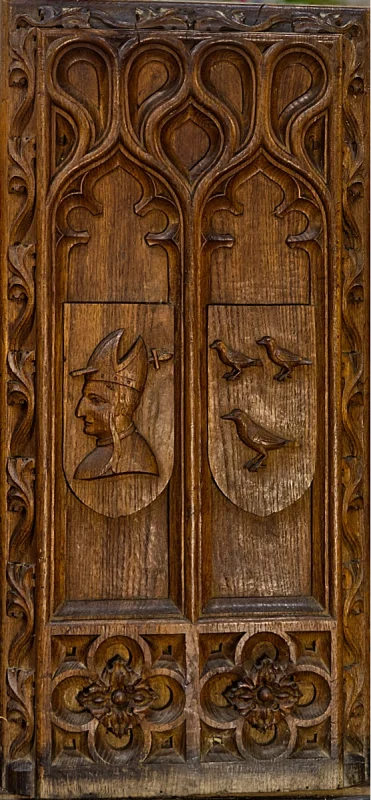 Bench end