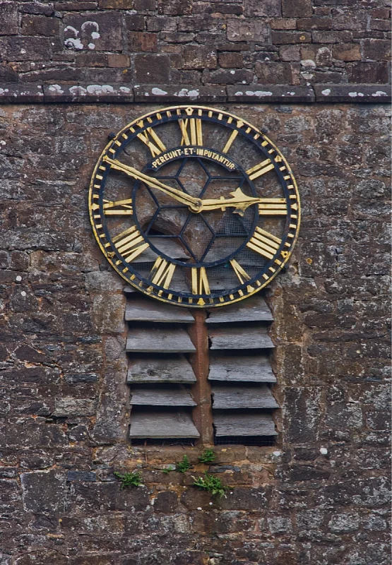 Clock facek – St Thomas of Canterbury Church, Northlew Devon